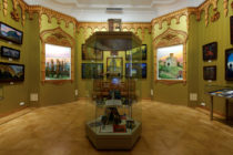 Русский зал до захвата Музея
